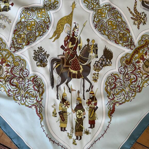 HERMÉS PARIS Poesie Persane 90cm Light Blue Persian Motif Silk Scarf - Picture 7 of 12